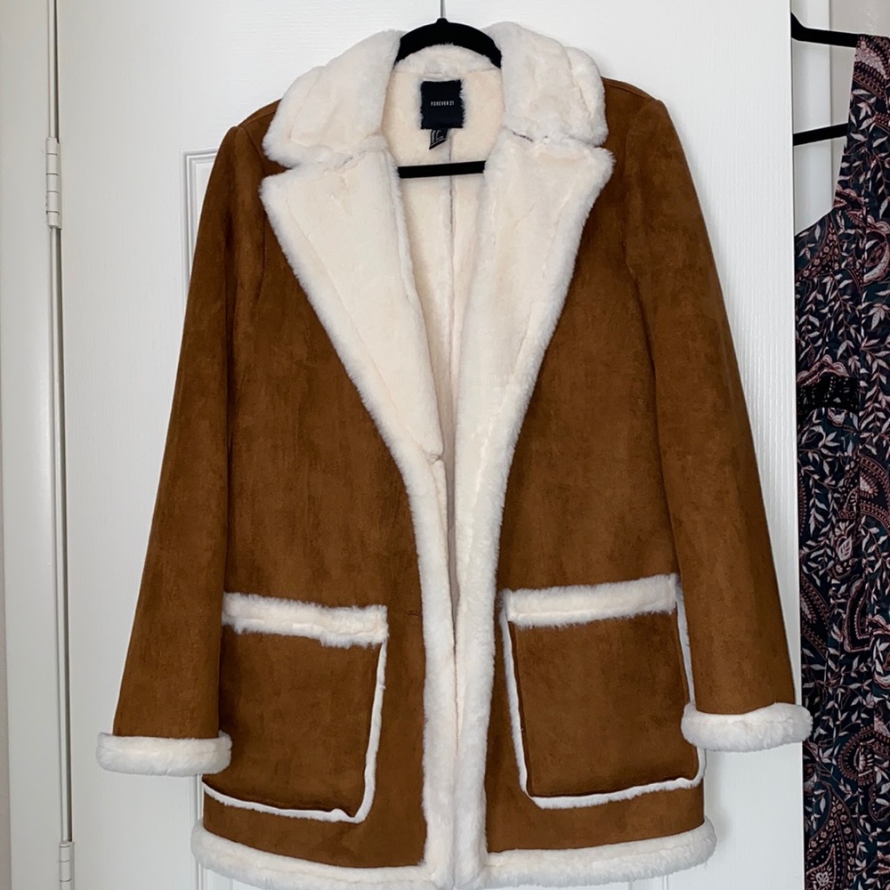 🐿F21 COAT🪵